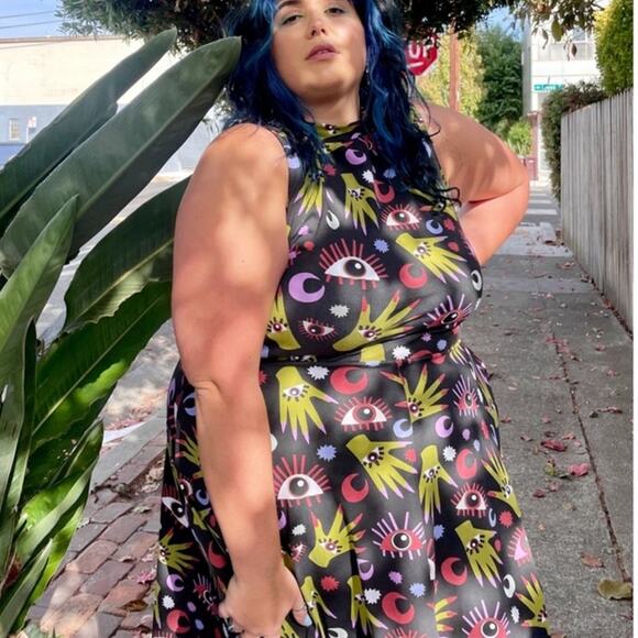 Nooworks Eye Pattern Midi Dress - Picture 8 of 8